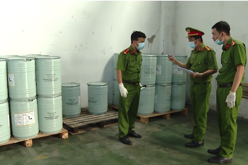 hoa chat nguy hiem anh 2