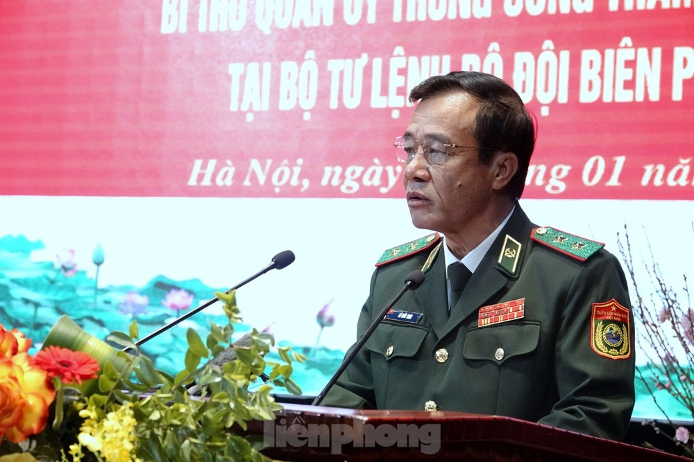 Bo doi Bien phong anh 3