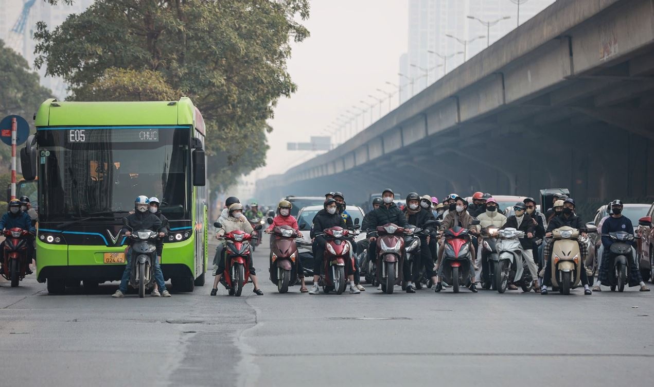 Cuc CSGT chi ra nguyen nhan den tin hieu 'dang xanh bat ngo do' hinh anh