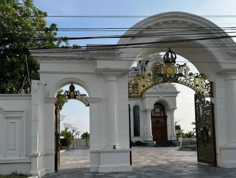 Biet phu cua dai gia Binh Thuan tiep tuc duoc lui thoi han thao do hinh anh