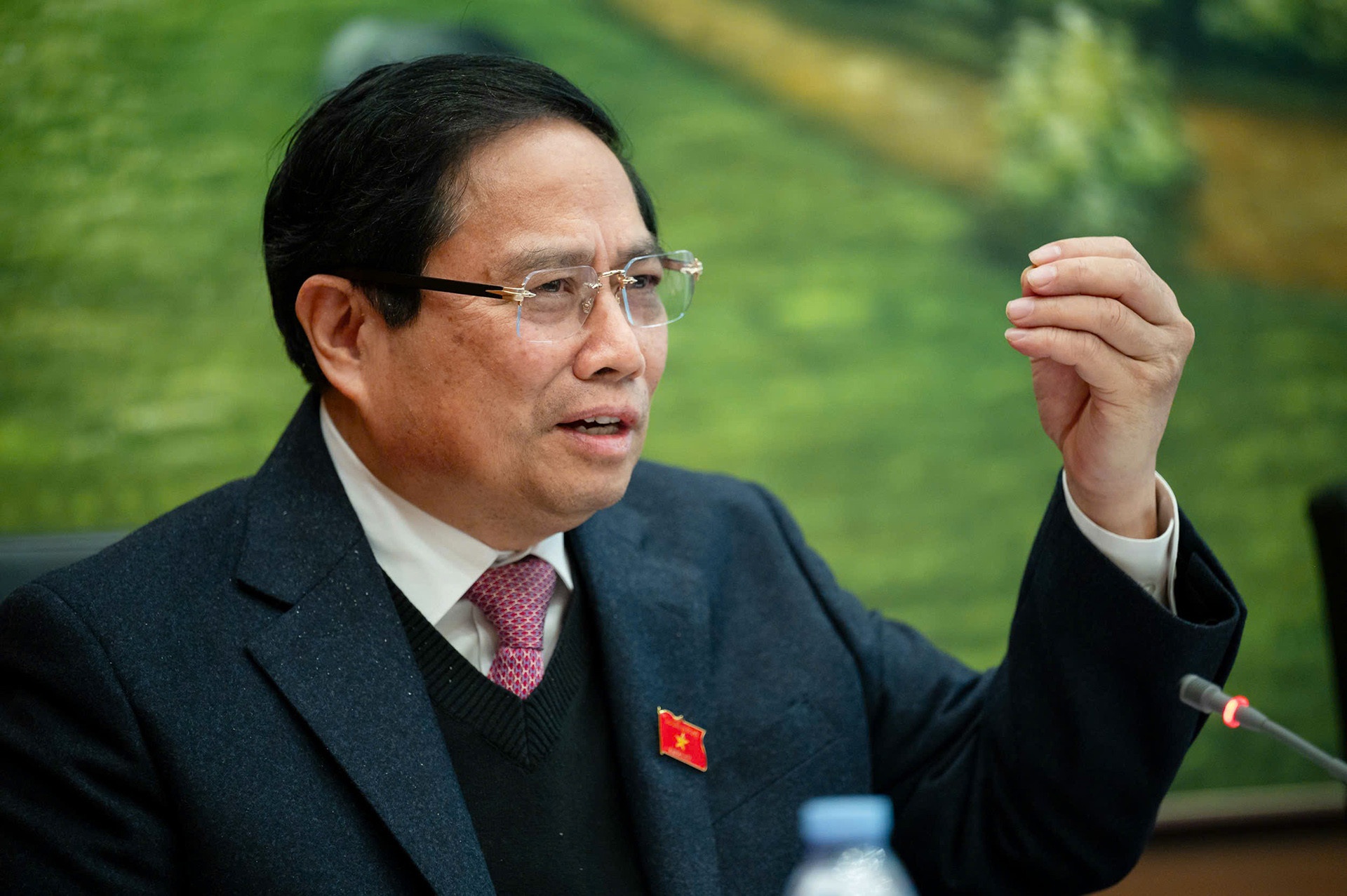 Nhieu viec giao Thu tuong, tuong quyen to nhung thuc te khong phu hop hinh anh