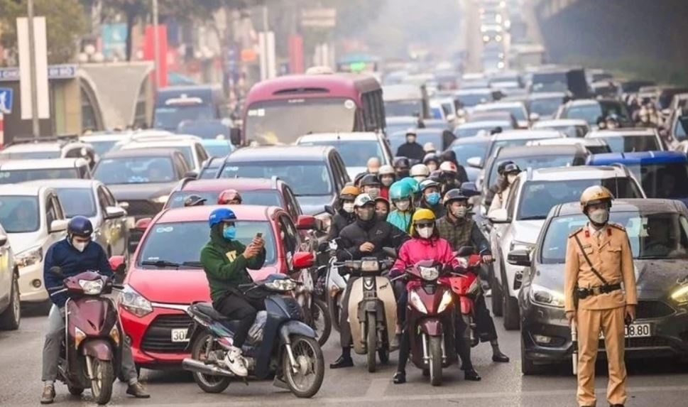 Dai dien Bo Cong an noi gi sau hon mot thang trien khai Nghi dinh 168? hinh anh