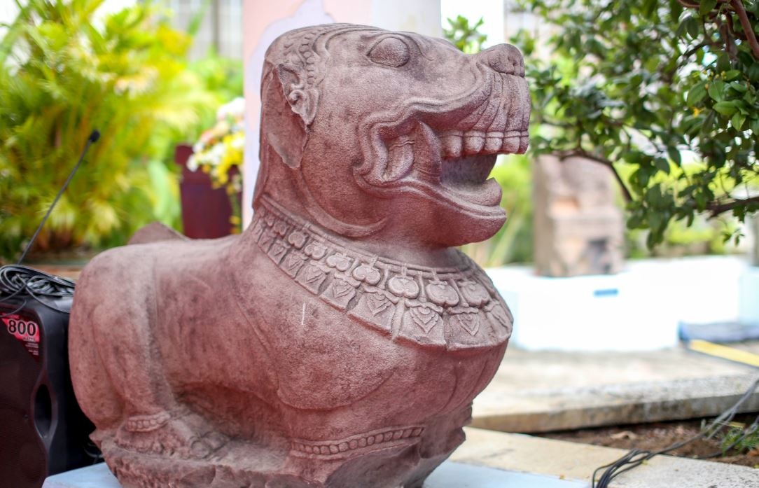 Hai tuong su tu da thanh Do Ban duoc cong nhan Bao vat quoc gia hinh anh