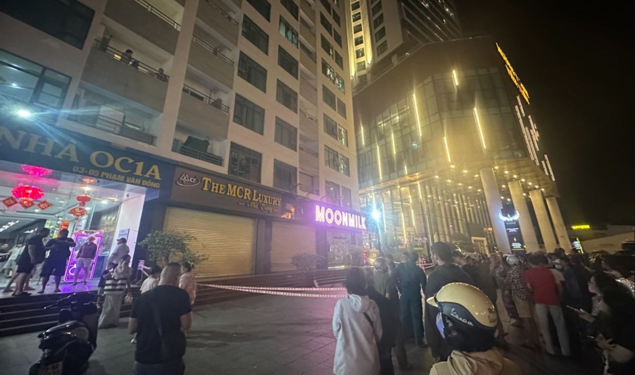 Mot phu nu tu vong nghi roi tu tang 37 toa nha o Nha Trang hinh anh