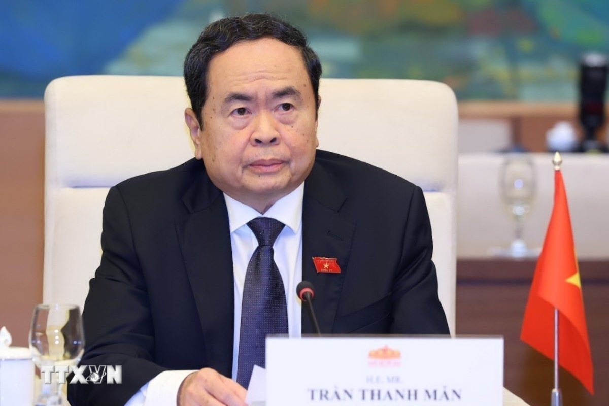 Chu tich Quoc hoi anh 1