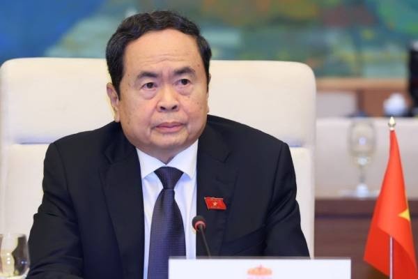 Chu tich Quoc hoi va Phu nhan se tham chinh thuc Singapore, Nhat Ban hinh anh