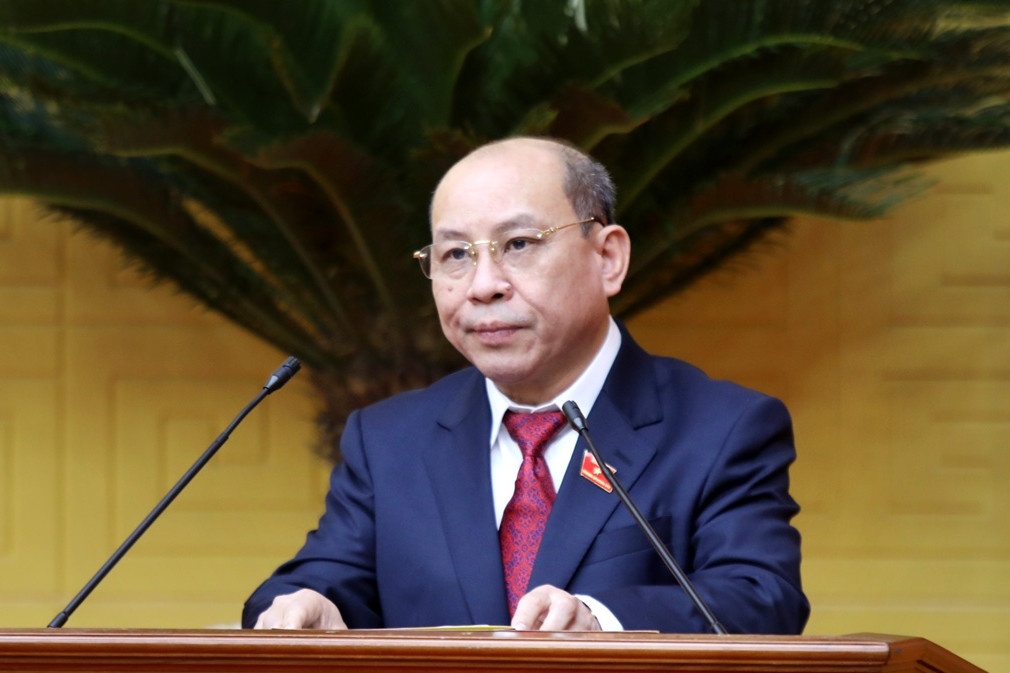 Ong Bui Duc Hinh giu chuc Chu tich UBND tinh Hoa Binh hinh anh