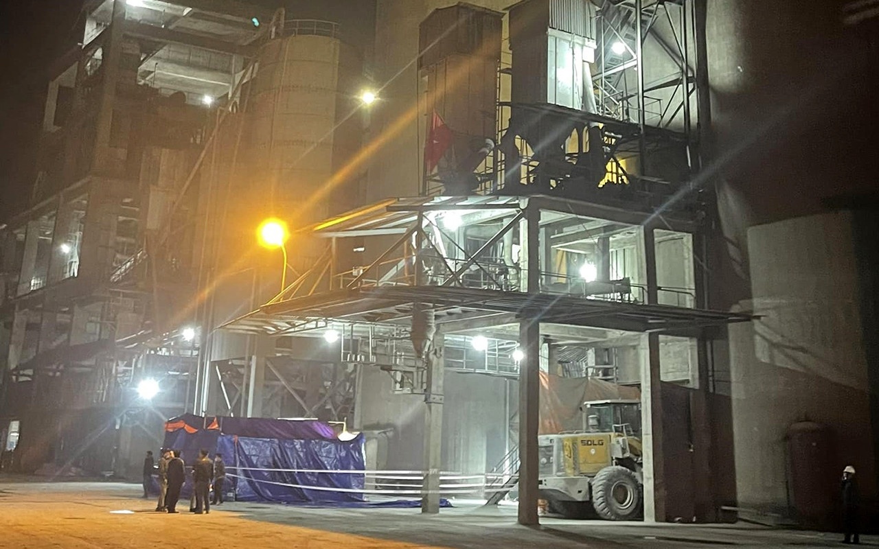 Xi mang Song Lam anh 1