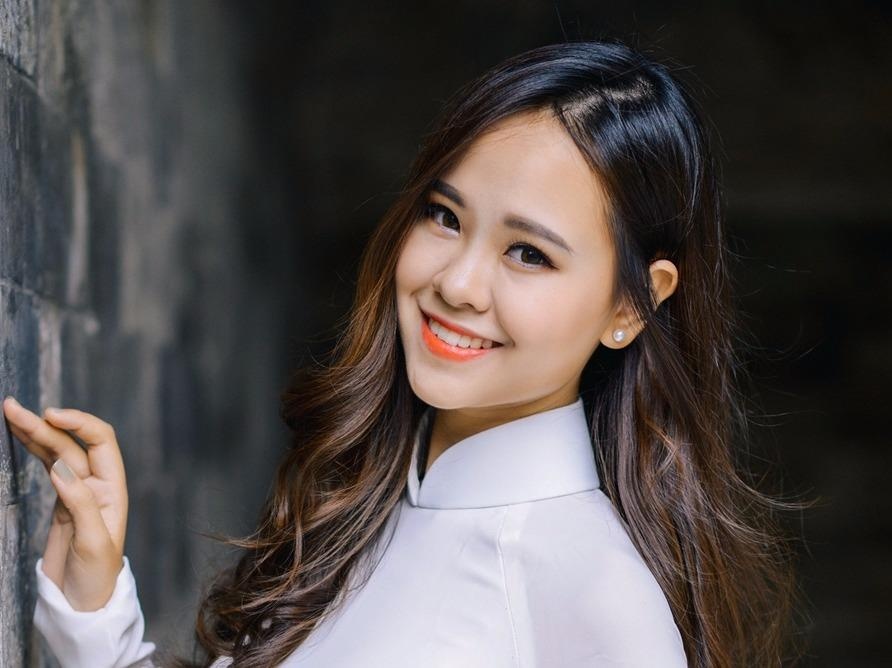 15 nu sinh noi bat cua Dai hoc Luat Ha Noi hinh anh
