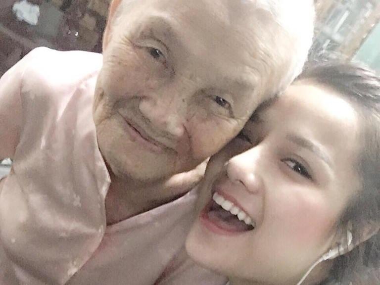 Noi long chau gai duoc ba ngoai 100 tuoi 'hien ke' lay chong hinh anh