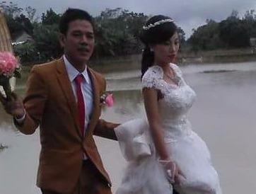 Co dau Nghe An di ung loi bun ve nha chong hinh anh