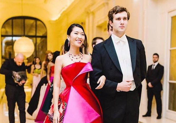 9X Viet du su kien danh gia: Dung quan he de lam viec co ich hinh anh