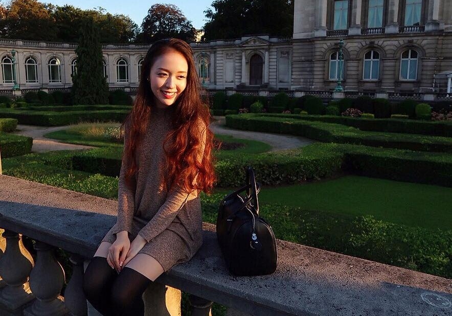 nu 9X Viet lam viec tai hang hang khong quoc te anh 9