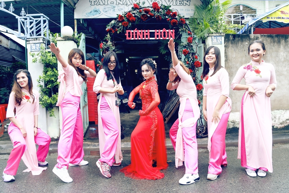 cô dâu chú rể vui nhộn tại Cần Thơ ảnh 7 co dau chu re vui nhon tai Can Tho anh 7