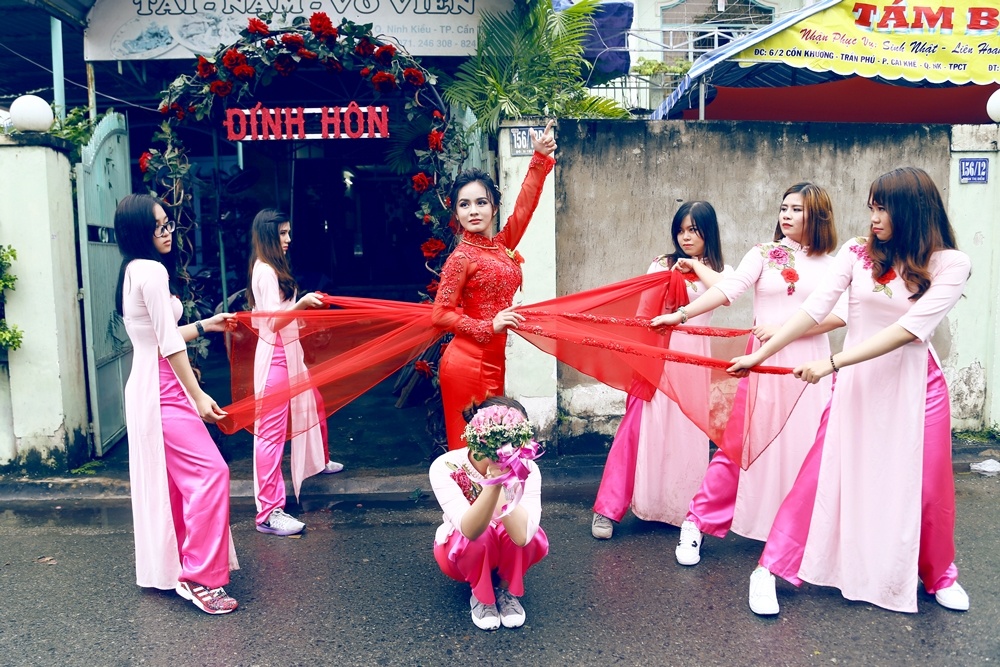 cô dâu chú rể vui nhộn tại Cần Thơ ảnh 4 co dau chu re vui nhon tai Can Tho anh 4