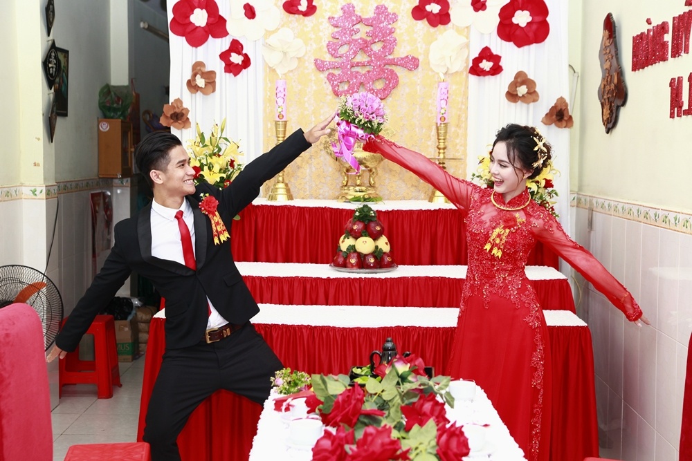 cô dâu chú rể vui nhộn tại Cần Thơ ảnh 1 co dau chu re vui nhon tai Can Tho anh 1