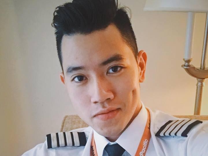 Chang co truong 9X giai thich viec may bay hay tre gio hinh anh