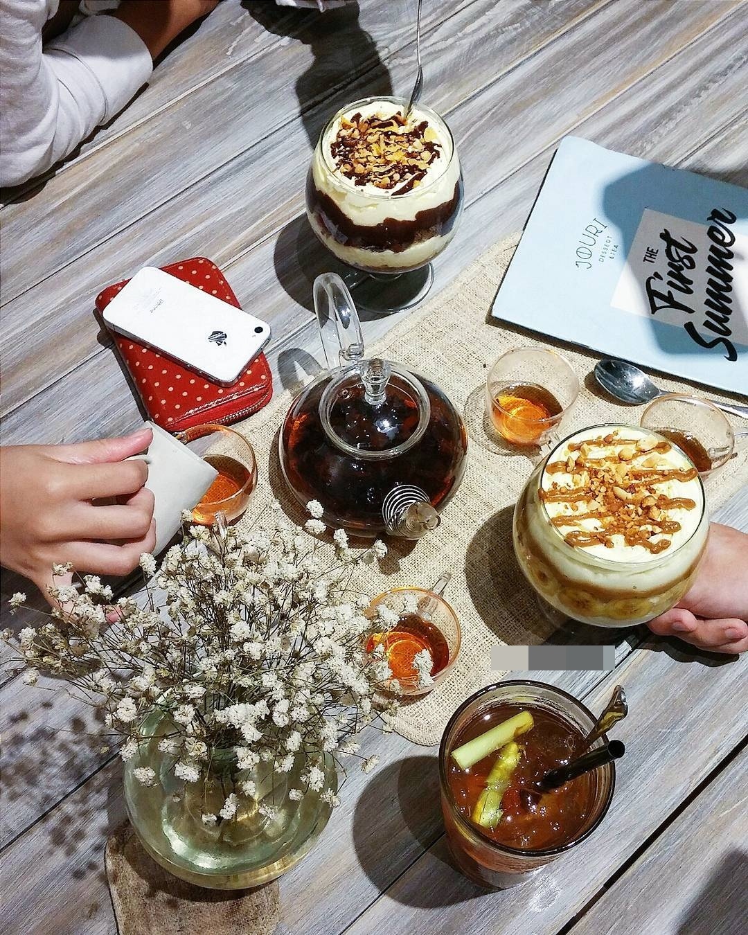 Co gai Food Reviewer noi tieng Ha Noi anh 5