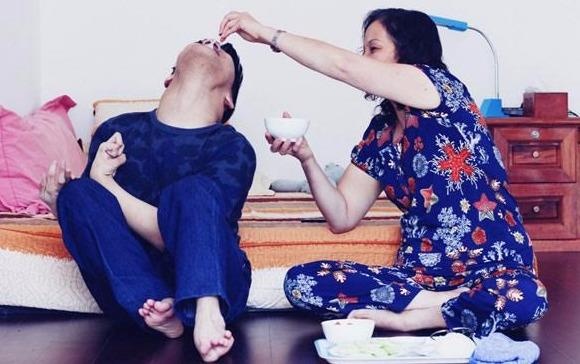 Neu co them mot lan de song, me con muon la me cua con? hinh anh