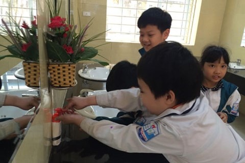 đầu tư nhà vệ sinh sạch tại trường học ảnh 1 dau tu nha ve sinh sach tai truong hoc anh 1