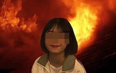 Nu sinh bi dan mang che anh vi selfie truoc dam chay hinh anh