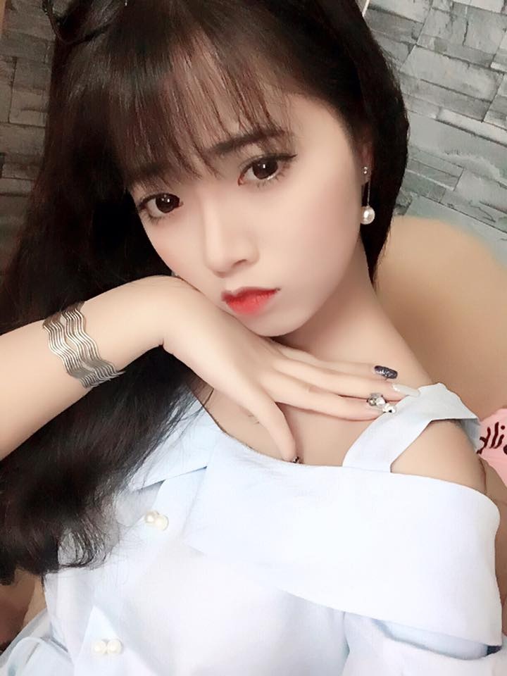 hot girl ao dai do anh 5