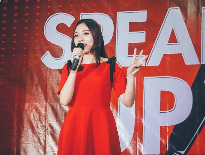Quán quân Speak Up 2017 Vũ Phương Thảo ảnh 1 Quan quan Speak Up 2017 Vu Phuong Thao anh 1