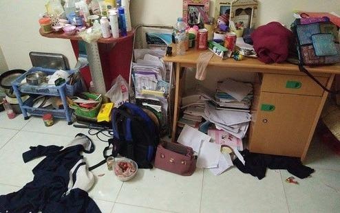 Tu ban thanh thu vi o chung phong tro hinh anh