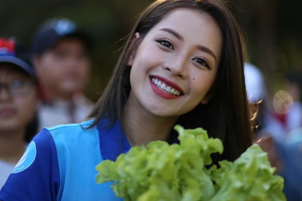 Sinh vien voi bien dao To quoc 2017 anh 6