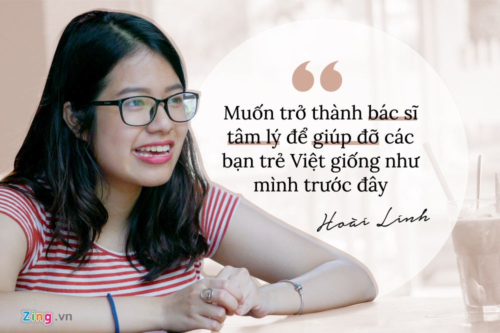 nu sinh gianh 4 hoc bong tai My anh 4