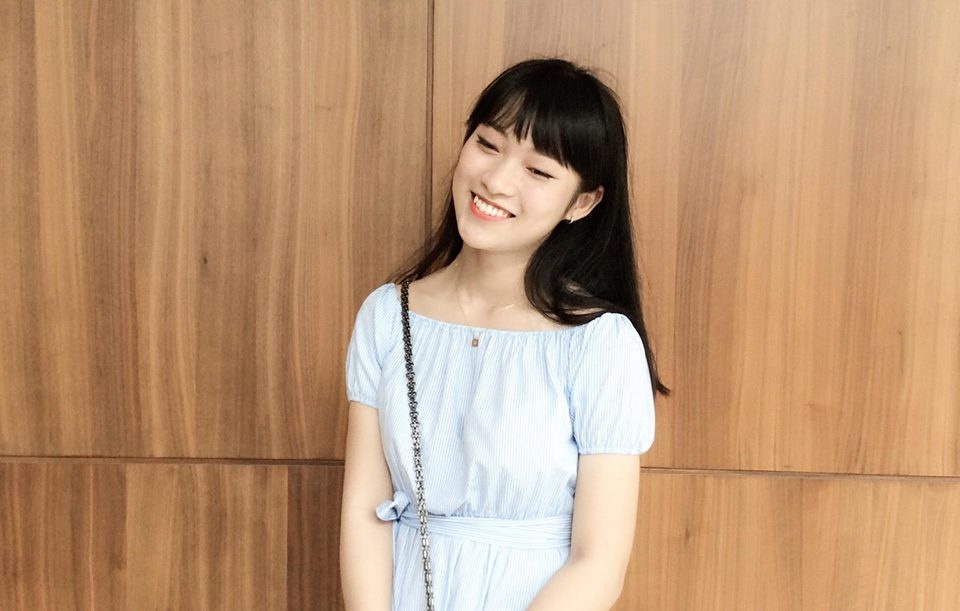 Khanh Vy lam MC 2 chuong trinh ve tieng Anh anh 7