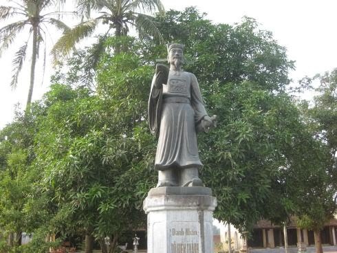 Hối lộ mâm vàng ảnh 1 Hoi lo mam vang anh 1