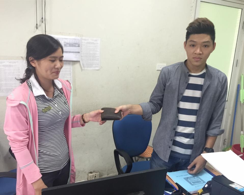 nhat duoc do tra lai nguoi mat anh 1