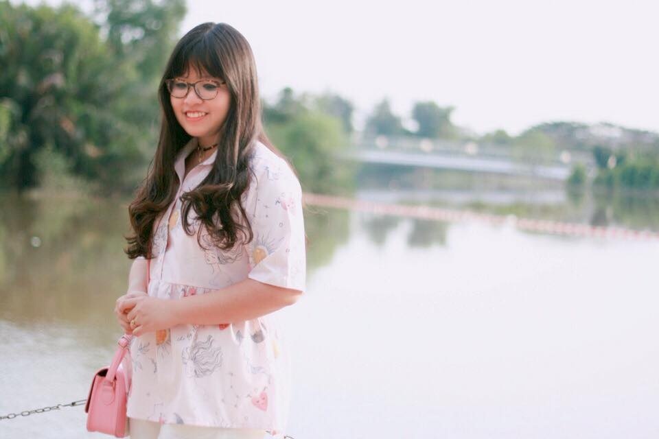 nu sinh Sai thanh cover Despacito 8 thu tieng anh 4