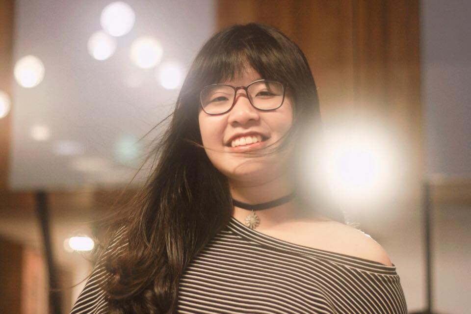 nu sinh Sai thanh cover Despacito 8 thu tieng anh 1