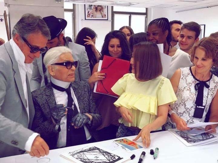 Co gai goc Viet xuat hien trong clip hau truong cua Chanel hinh anh