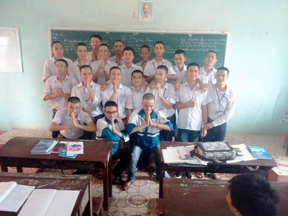 dan mang thi nhau khoe anh cat toc dau dinh anh 3