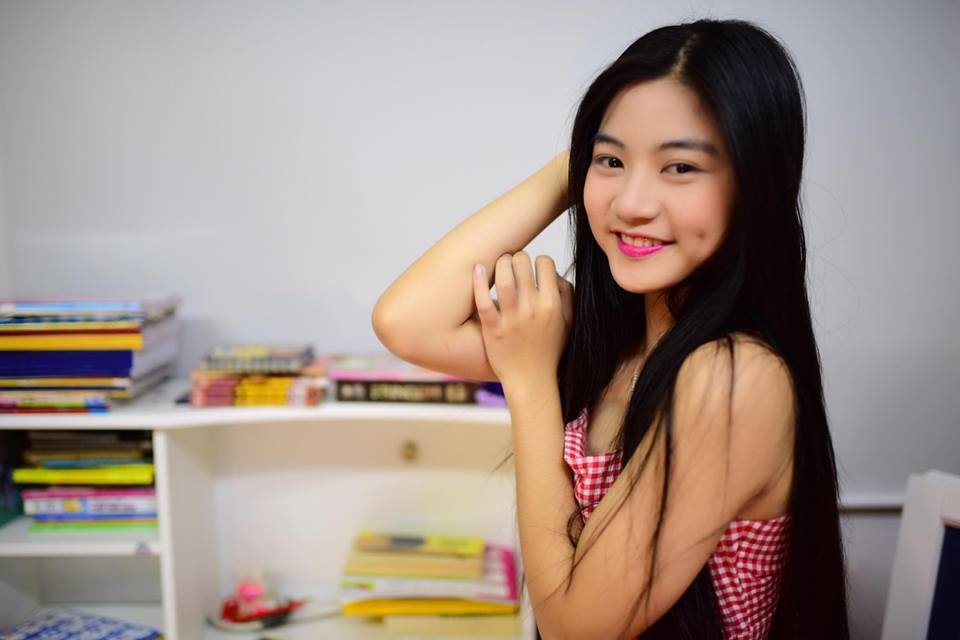 nữ sinh 99 xinh xắn với má lúm đồng tiền ảnh 6 nu sinh 99 xinh xan voi ma lum dong tien anh 6