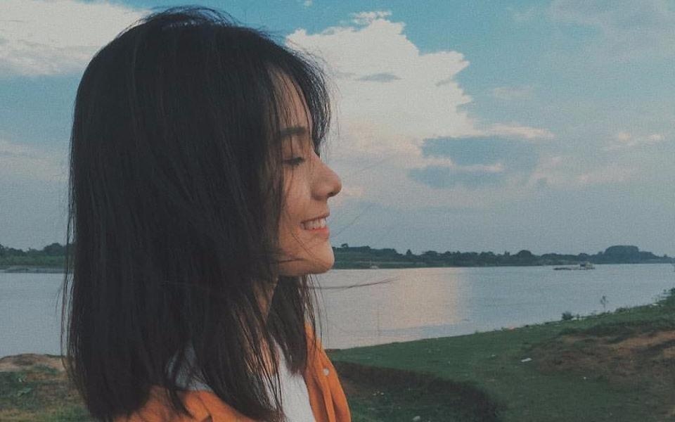 Thu Giang xinh xan trong clip hinh anh