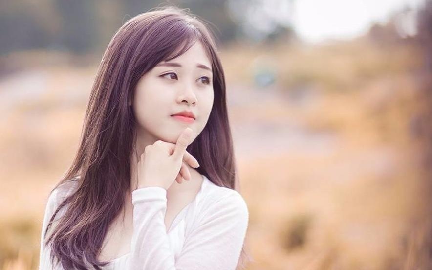 Co giao thuc tap thu hut nguoi nhin trong 5 giay hinh anh