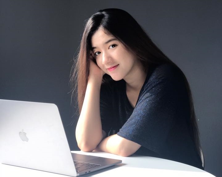 Nu sinh Quoc Hoc Hue co thanh tich hoc tap khung anh 1