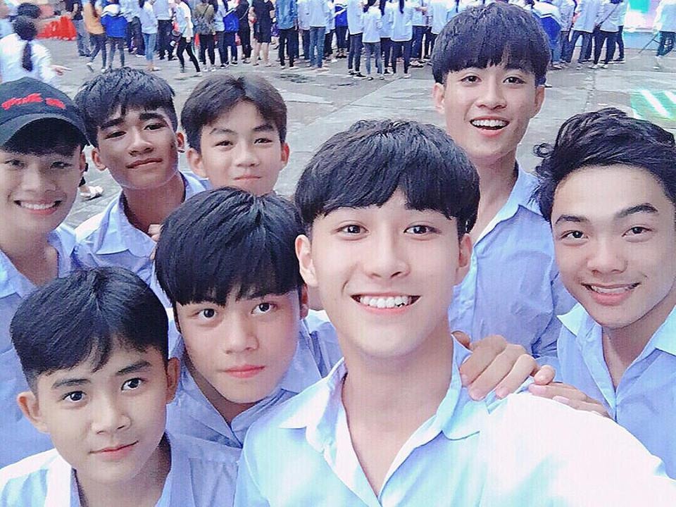 nam than Yen Bai anh 6