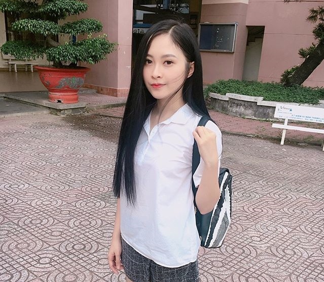 hot girl Dai hoc Su pham Ky thuat TPHCM anh 4
