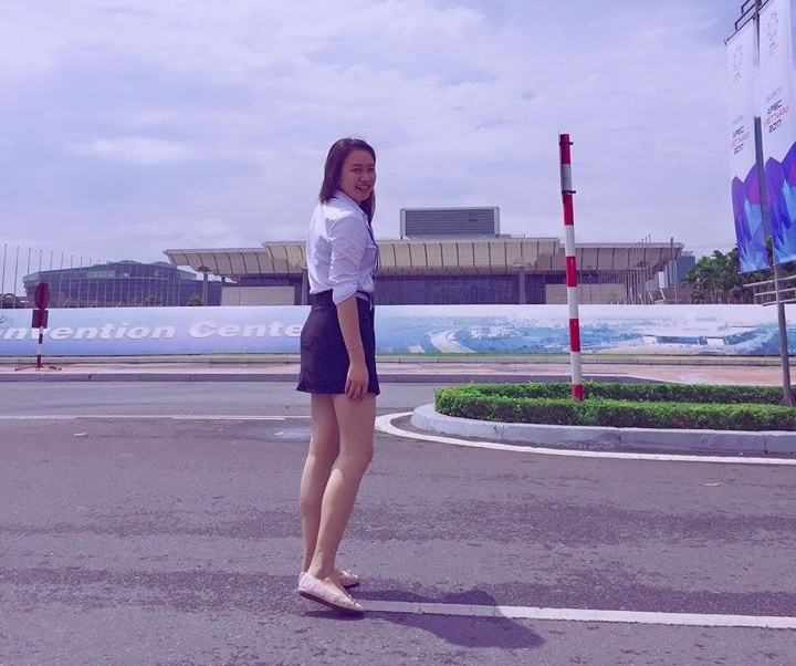 nu sinh tang hoa Thu tuong Canada anh 4