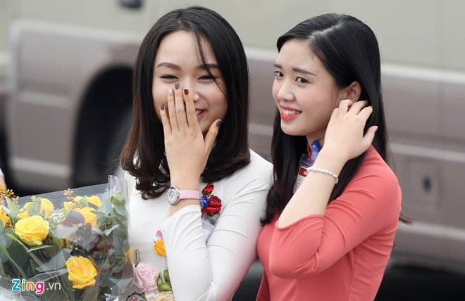 Cau lac bo Le tan Ngoai giao anh 4