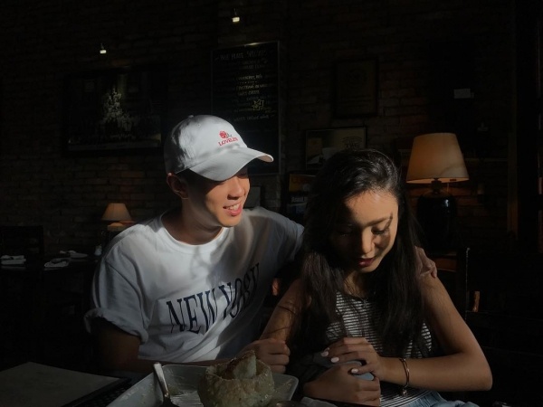 nhung cap doi hot teen yeu nhau ben lau anh 8