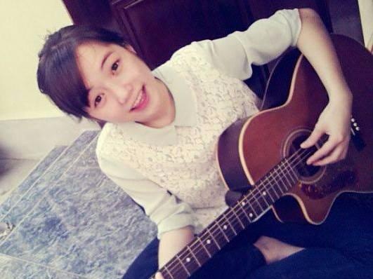 Nu sinh thu hut su chu y trong vong 3 giay hinh anh