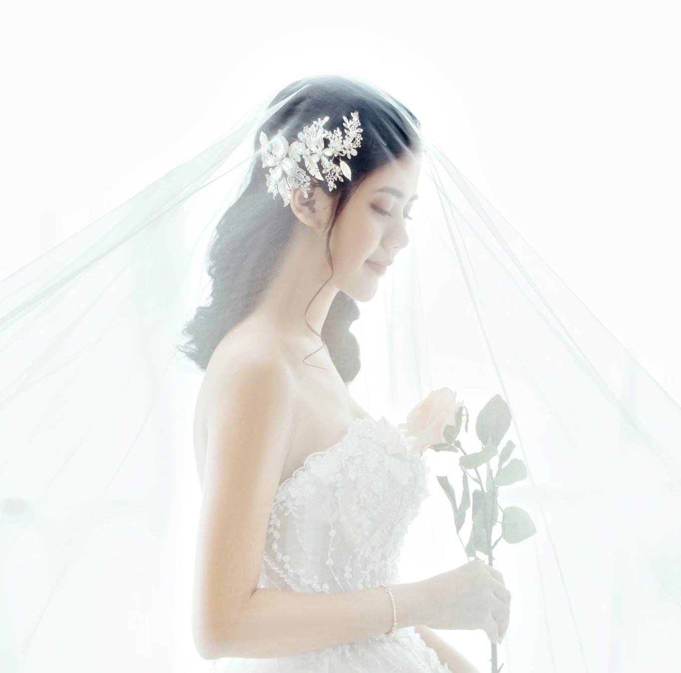 Anh cuoi cua cau thu Que Ngoc Hai anh 5