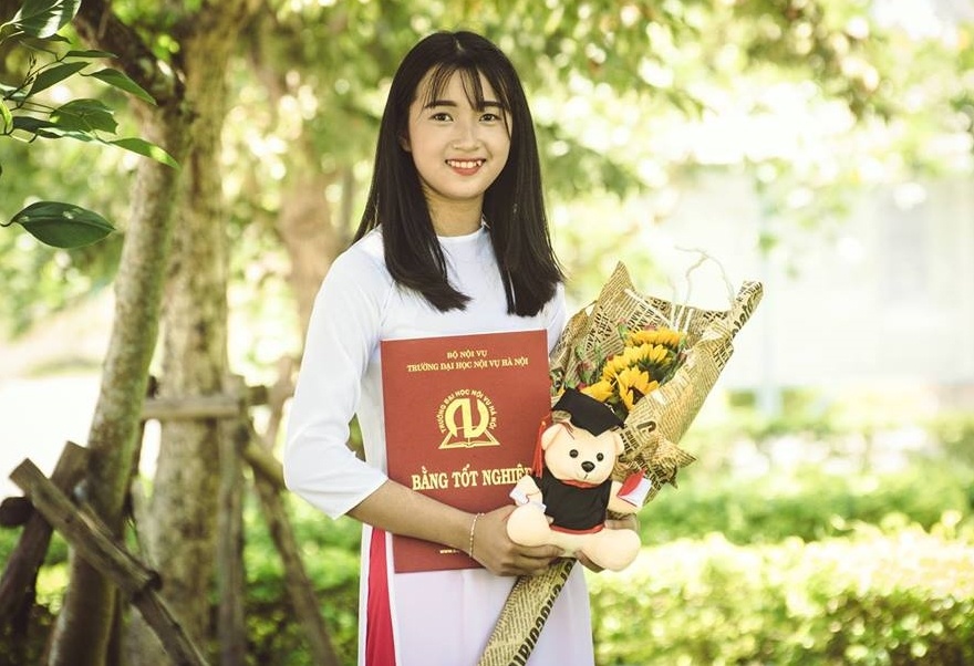 nữ công an viên xinh xắn ảnh 3 nu cong an vien xinh xan anh 3