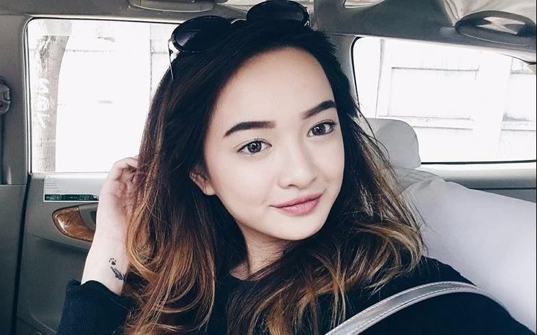 Kaity Nguyen dang yeu trong clip quang cao hinh anh